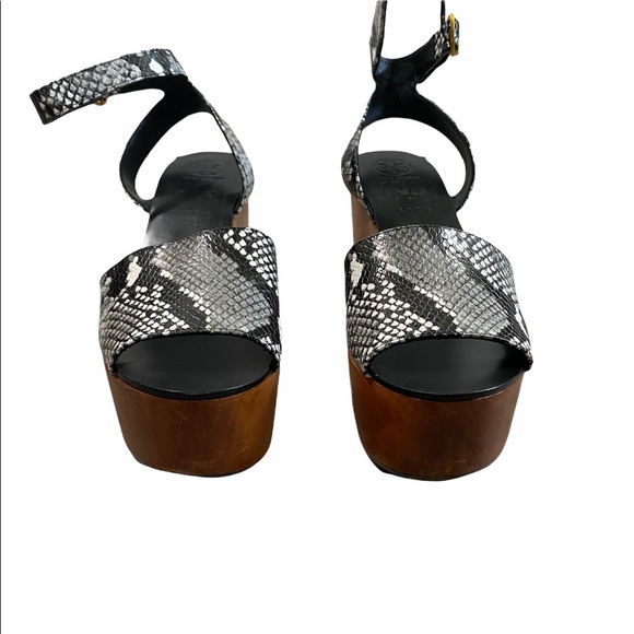 sz 10 1/2 TORY BURCH Snakeskin Platform Wooden Heel Camilla - Picture 7 of 9